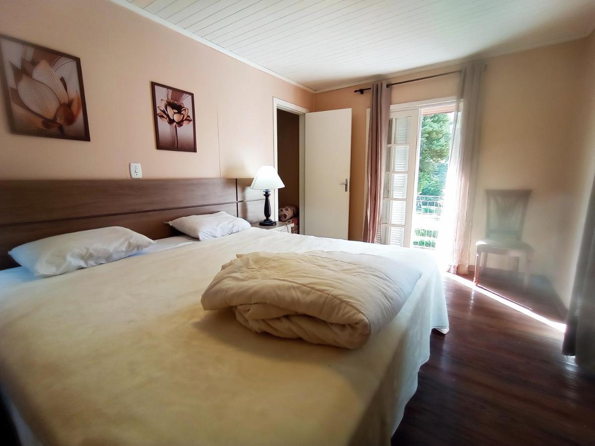 Apartamento Lindo Sobrado Central Com 3 *
