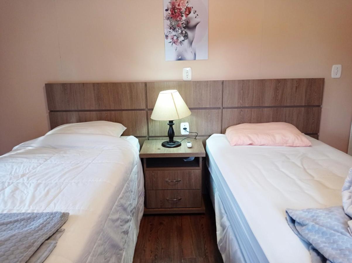 Apartamento Lindo Sobrado Central Com 3 Gramado